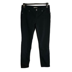 D. Jeans Black 8P